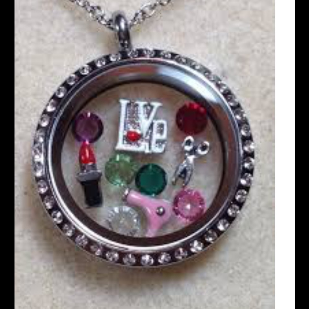 Beauty necklace